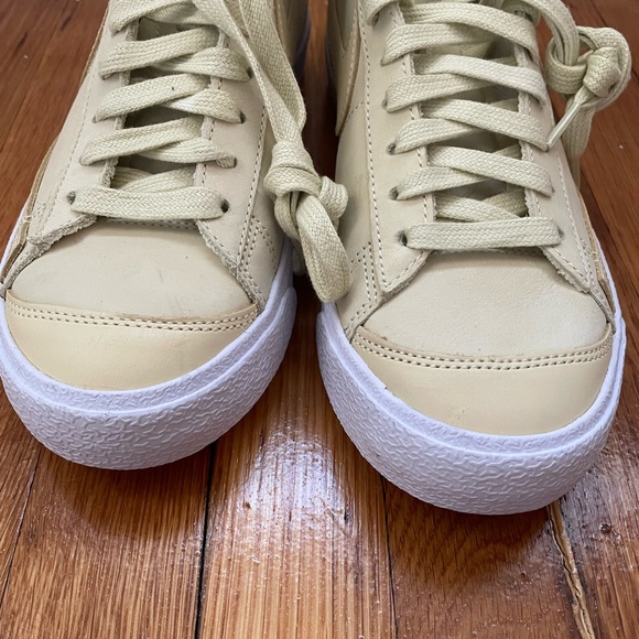 Nike Blazer - Picture 9 of 11